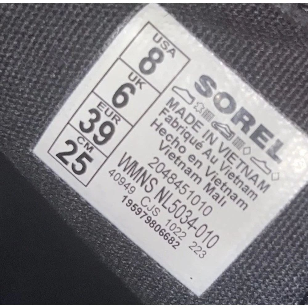 Sorel Joan Now Chelsea Leather Black Pull-on Ankle Combat Boots Lug Sole 8 EUC